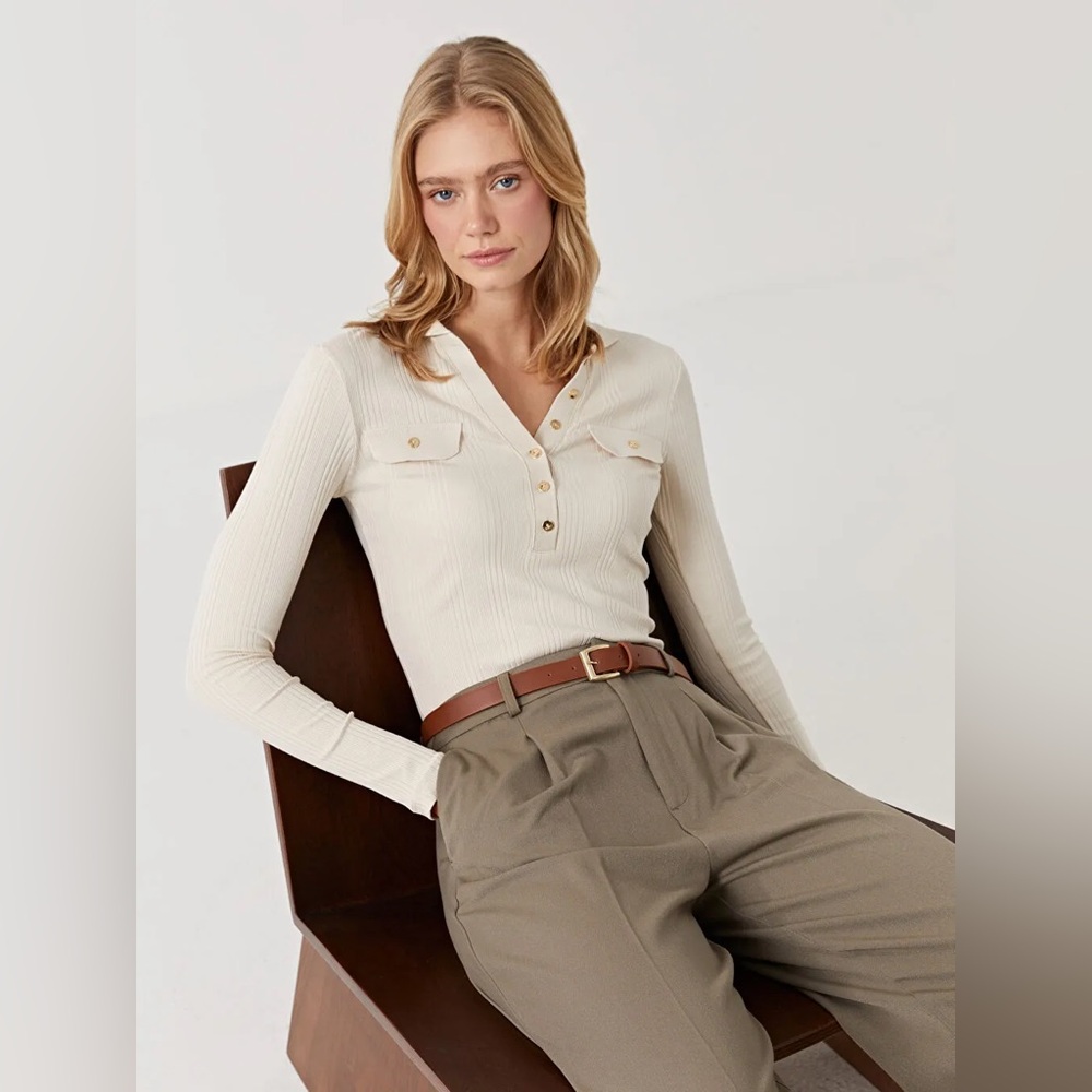 Women's Cream Ribbed Button-Up Top